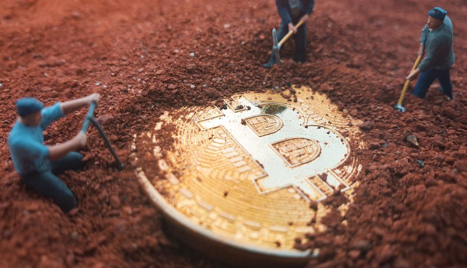 Mineradores de Bitcoin geraram R$ 9 bilhões de receita em abril