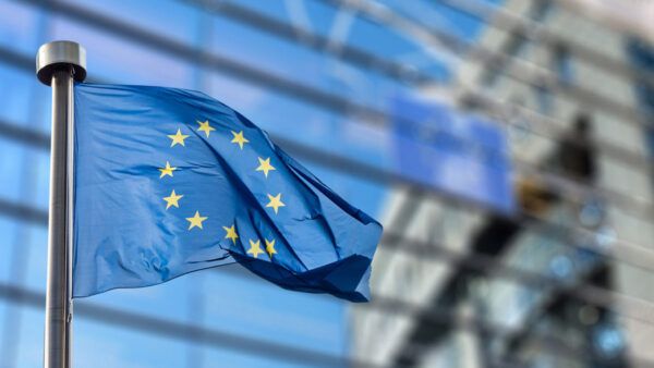 A União Europeia vai estabelecer regras mais rígidas às exchanges de criptoativos para combater a evasão fiscal